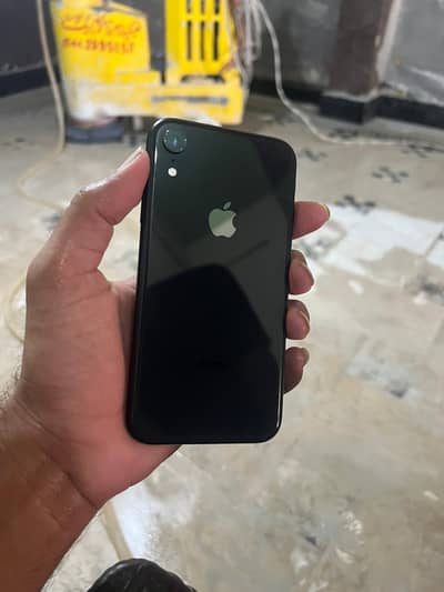 Apple iPhone XR