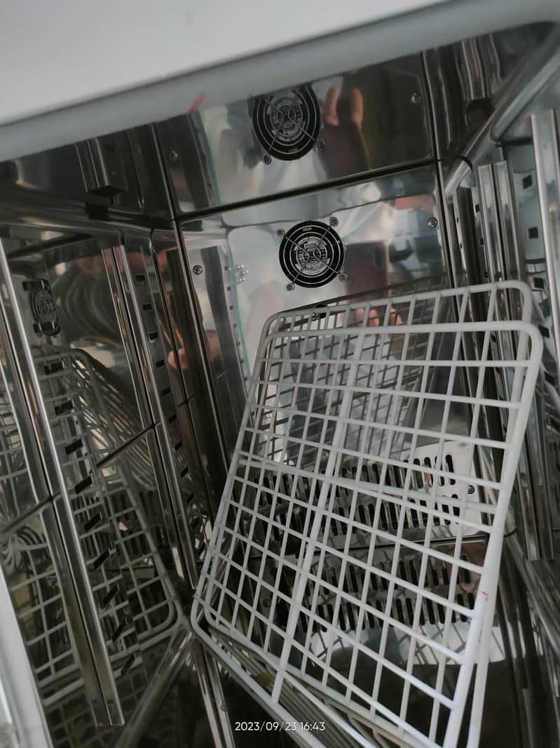 incubator 1