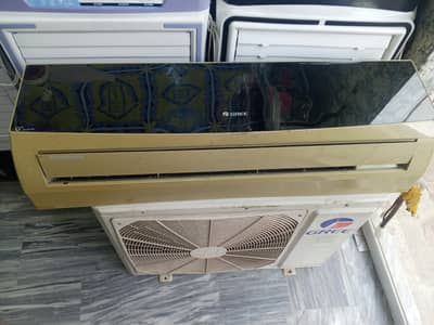 Gree Ac inverter 2 ton