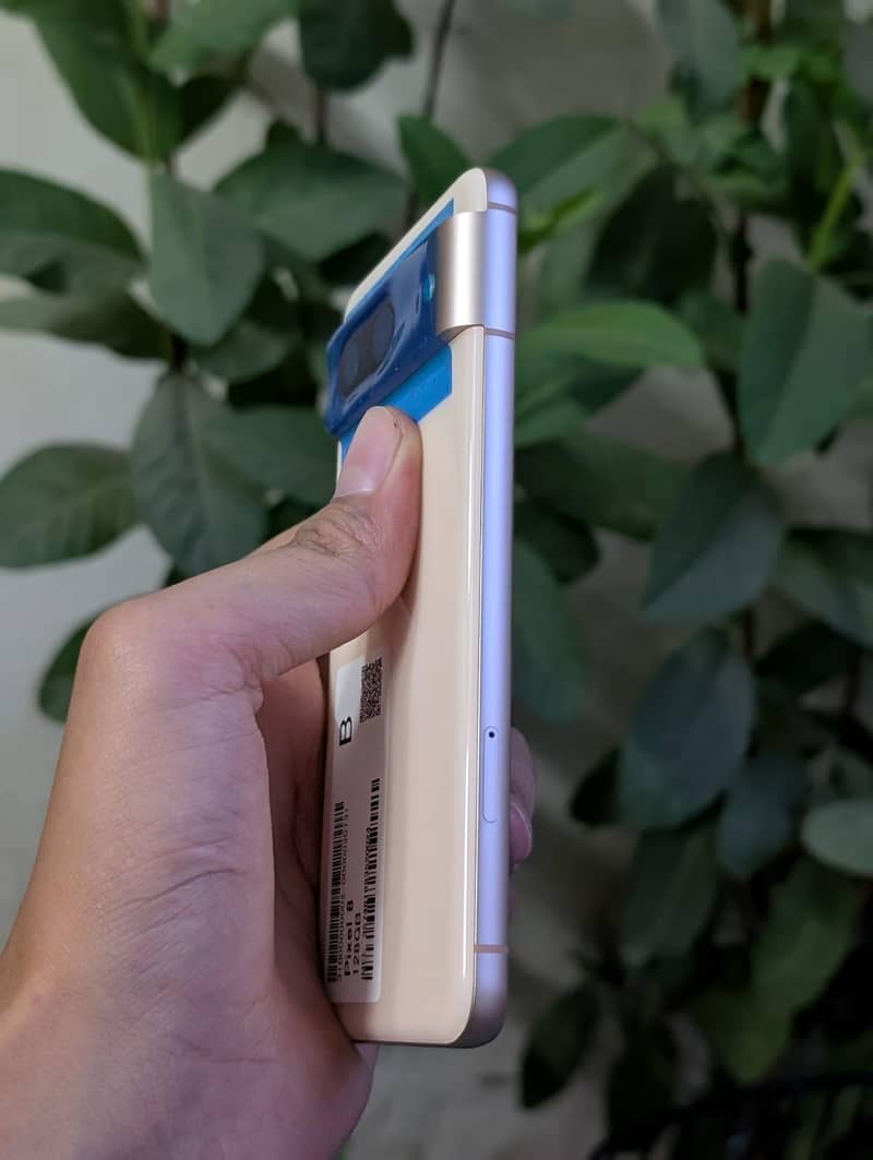 Google Pixel 8 3