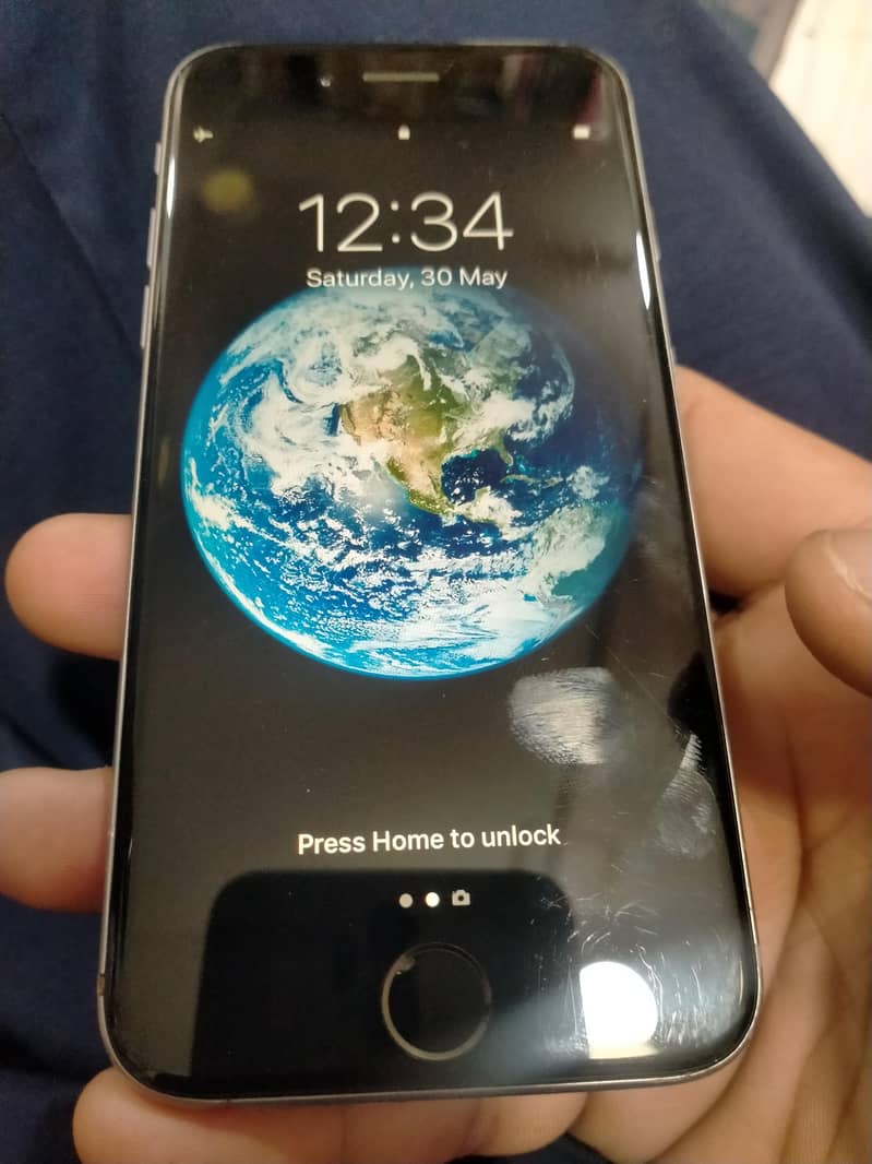 Apple iPhone 6 2