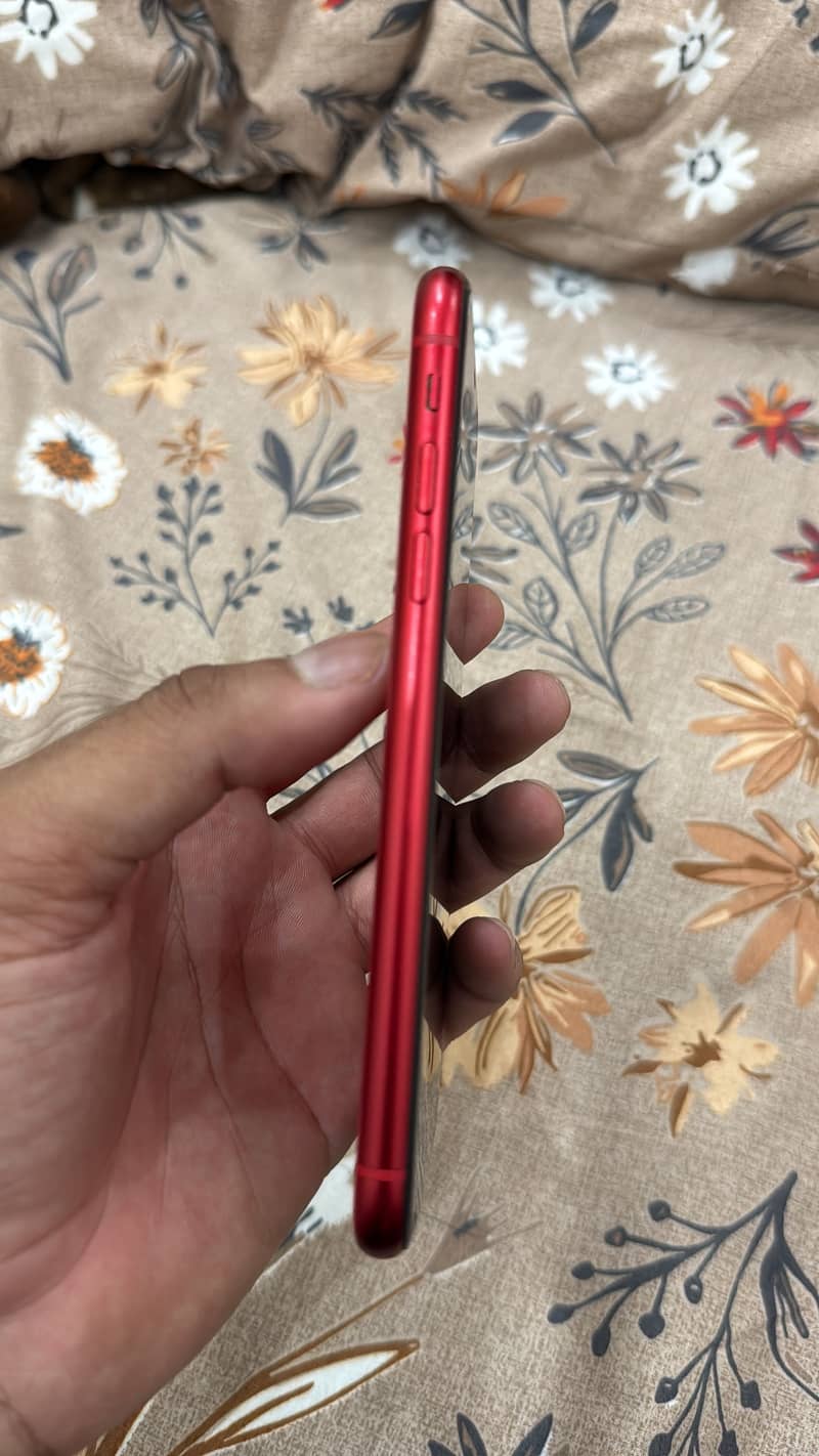 Apple iPhone 11 9