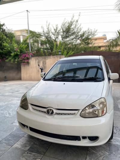 Toyota Platz 2007