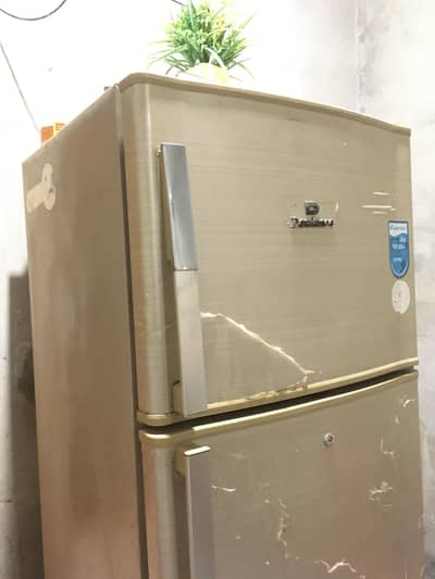 Dawlance Relible Refrigerator