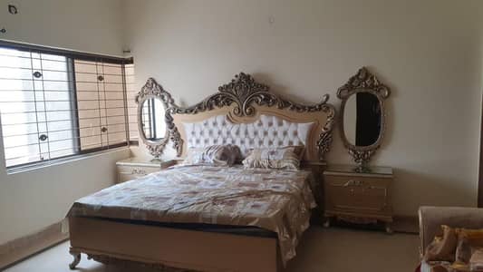 Luxury Deco Paint Bed