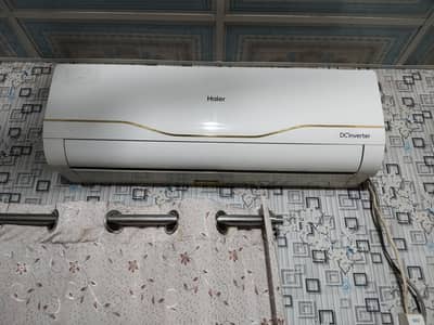 hair Ac 1 ton for sale good condition