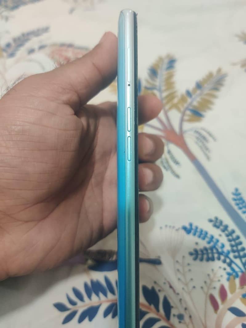 OPPO A92 7