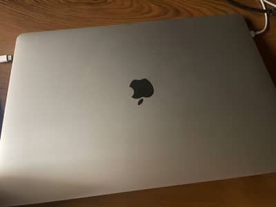 MacBook Pro 2017 500/16