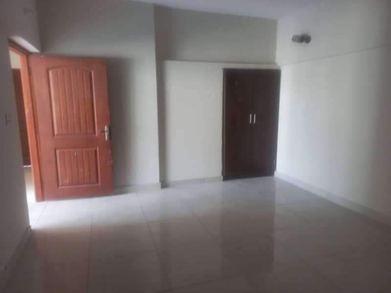 Lateef Duplex Luxuria 0