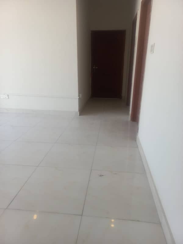 Lateef Duplex Luxuria 7