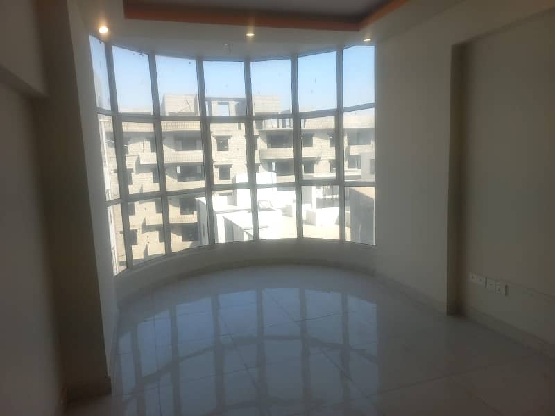 Lateef Duplex Luxuria 8