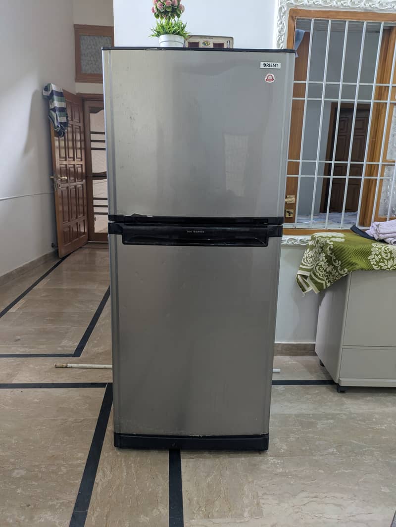 Refrigerator Orient 1