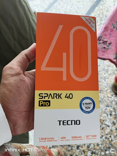 Tecno spark 40 pro plus