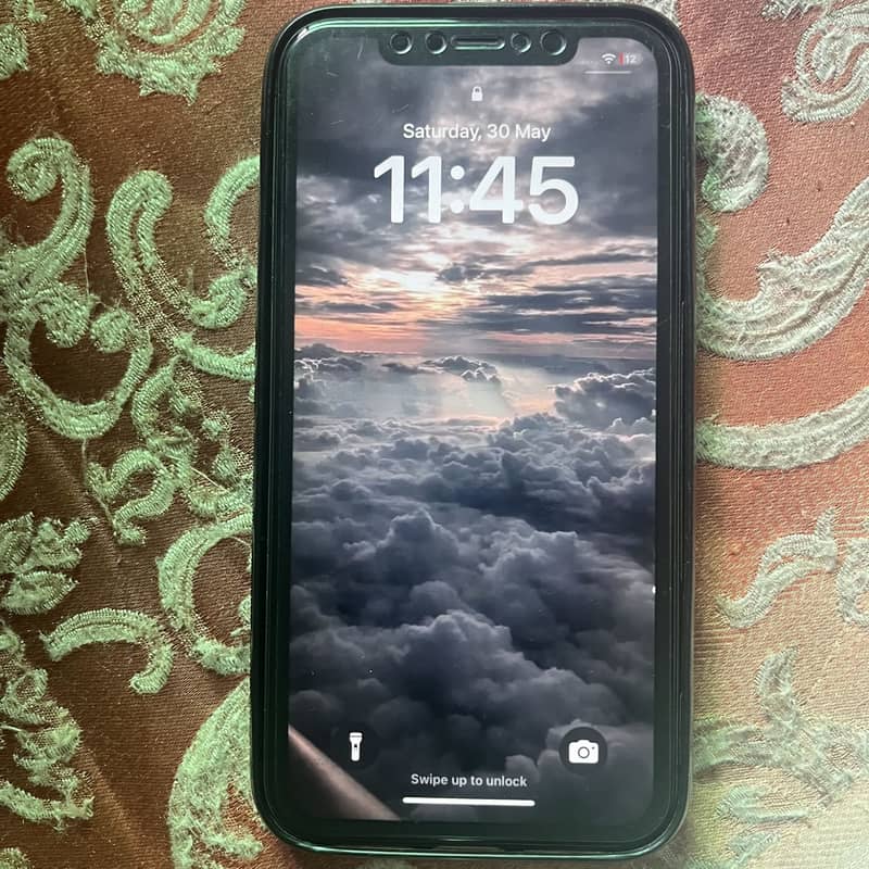 Apple iPhone 11 4