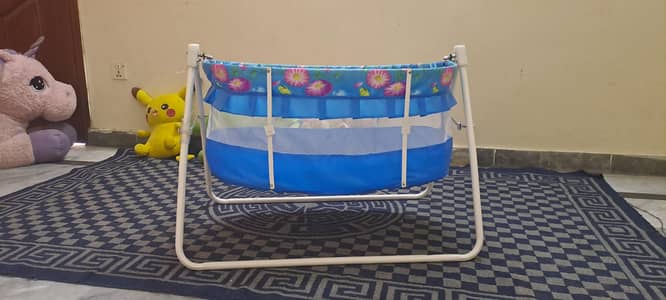 New baby Swinger folding