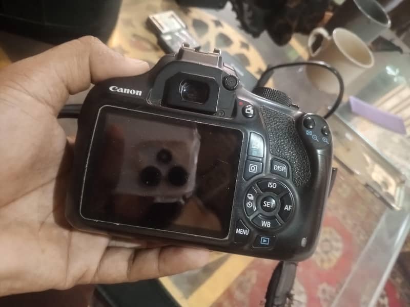 DSLR Camera 7
