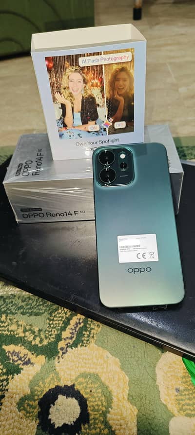 OPPO Reno 14F RAM 8 + 8Gb ROM 256GB