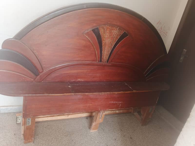 Double Bed 0