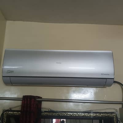 Haier 1.5 ton inverter good condition
