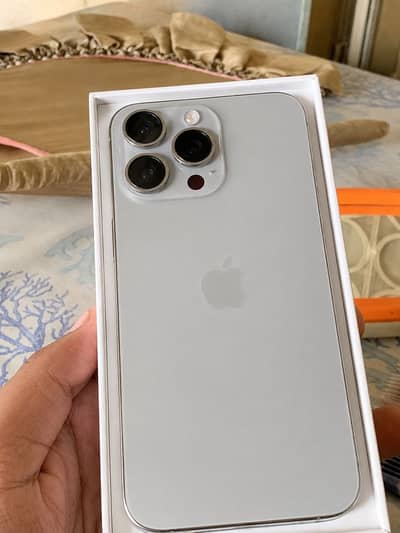 Apple iPhone 15 Pro Max