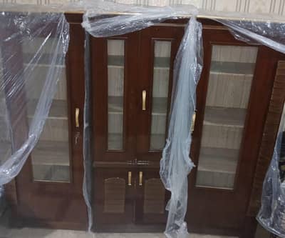 Wooden Showcase / Display Cabinet - Excellent Condition