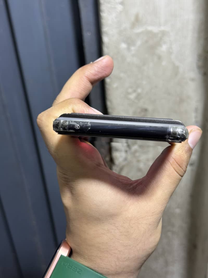 Google pixel 6 4