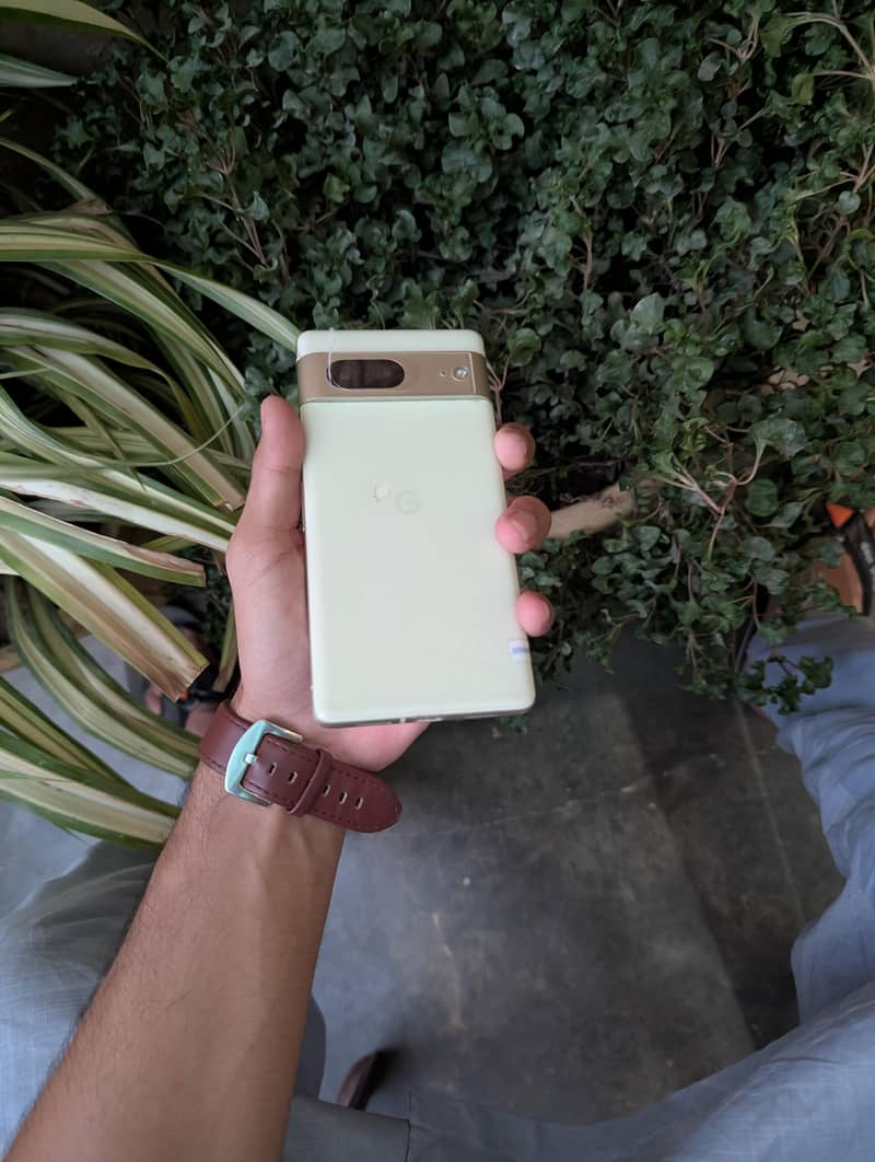 Google Pixel 7 6