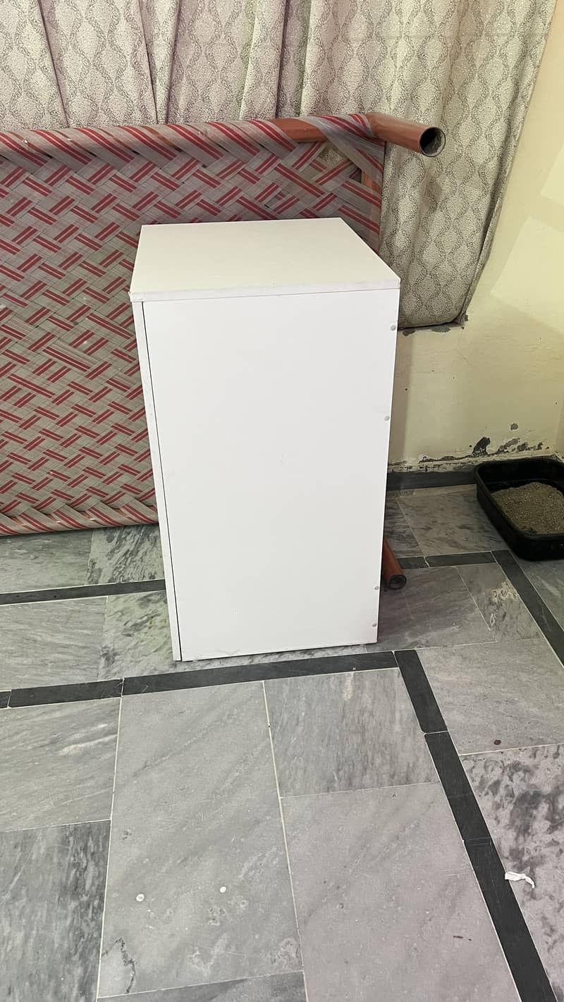 Foldable table 5