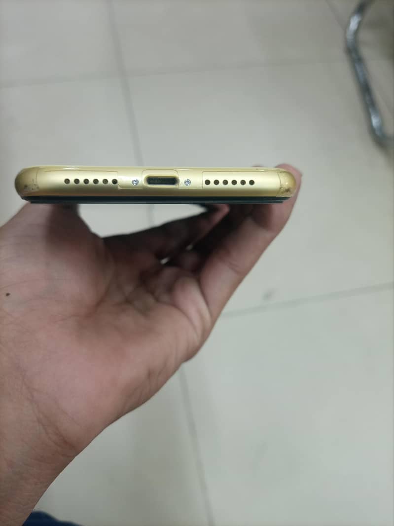 Apple iPhone 11 1