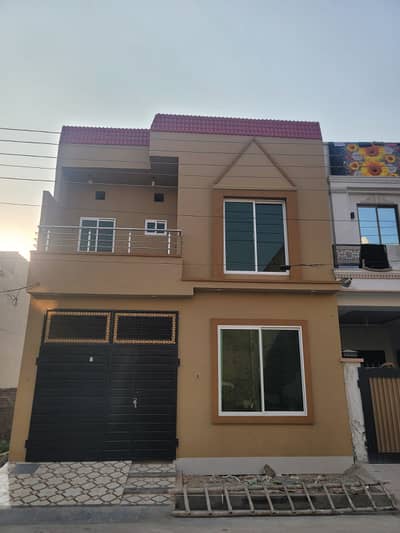 4 Marla brand new house for sale in Palm villas opposite to sozo water park main canal road Lahore