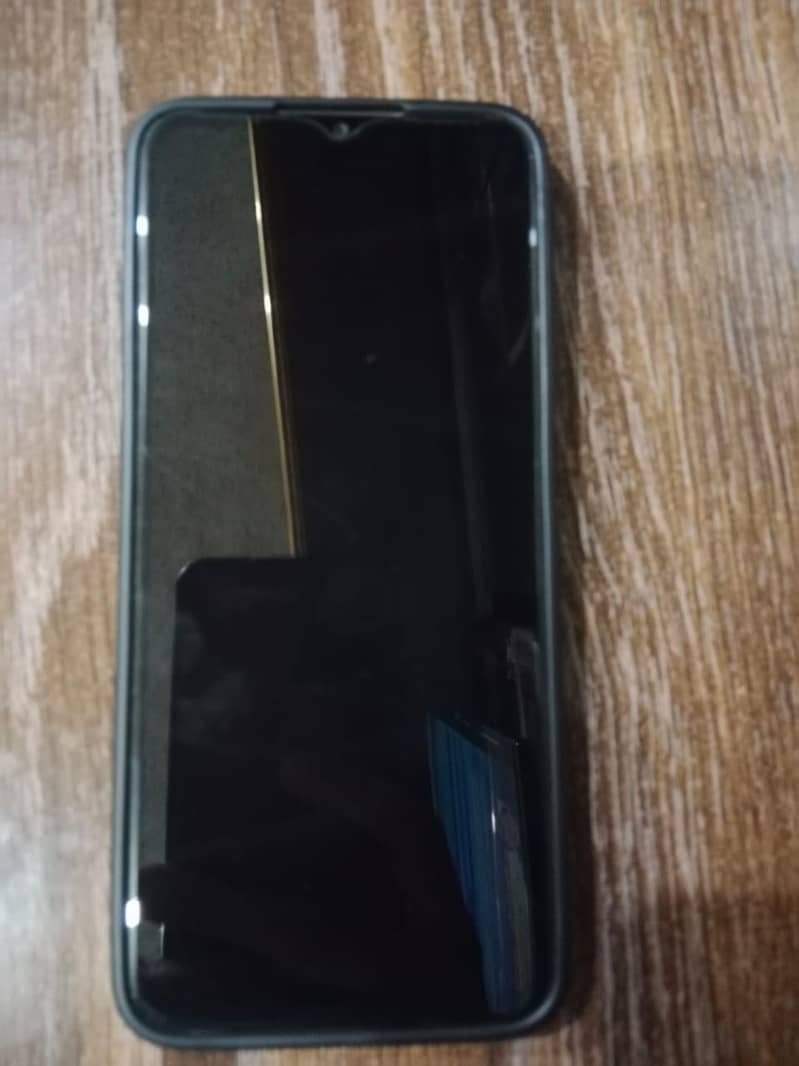 Realme C35 1
