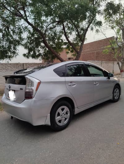 Toyota Prius 2011