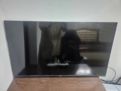 Haier Led Tv 43 inch in good condition for sale