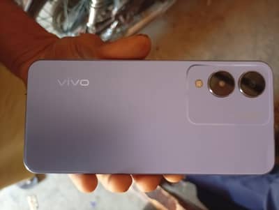 Vivo Y17s