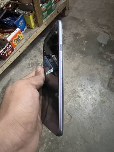 Samsung Mobile J4 Core