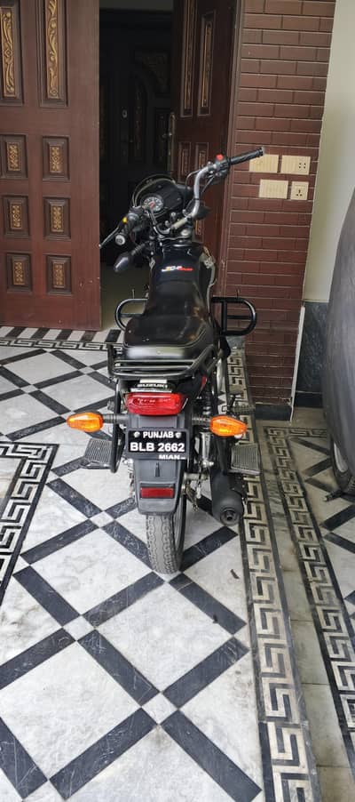 SUZUKI 110