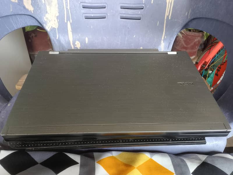 Dell Latitude E4310 4