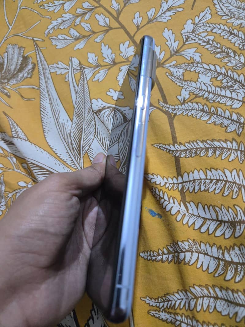Google Pixel 8 Pro 3