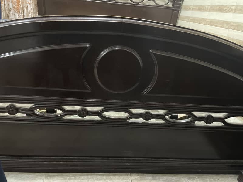 Bed ,Two Sight tables ,Dressing tables 2