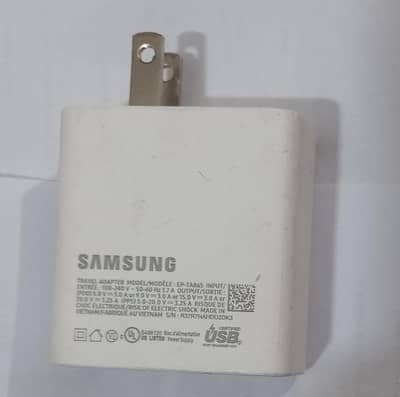 Branded PD Mobile Charger/Type C Adapter/Super Fast Branded Charger