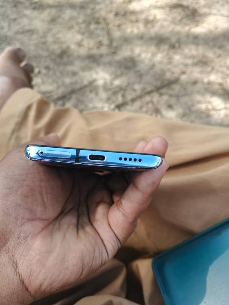 One Plus 7T 6