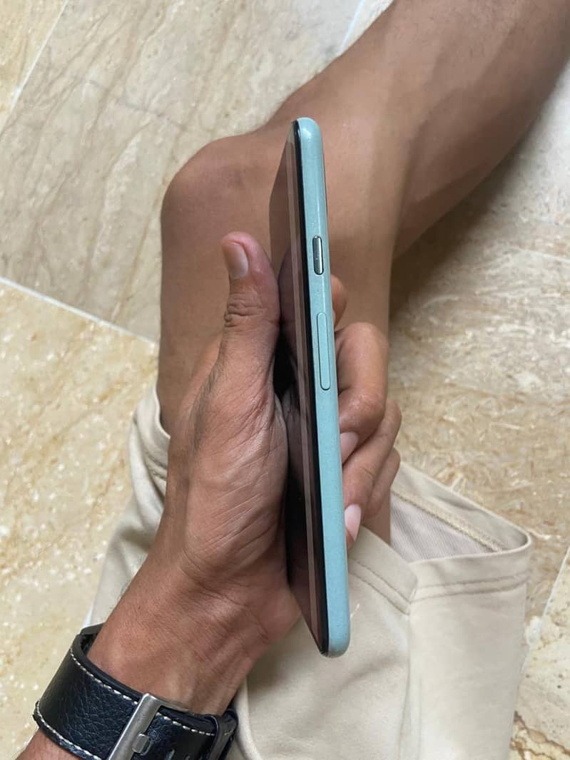 Google Pixel 5 2