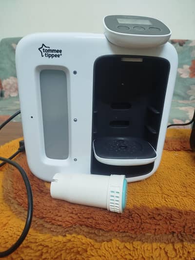 Tommee Tippee Perfect Prep Day & Night the Baby Bottle Maker Machine