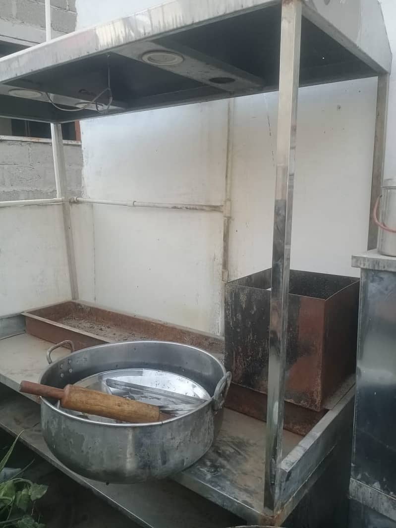 BAR BE QUe 3