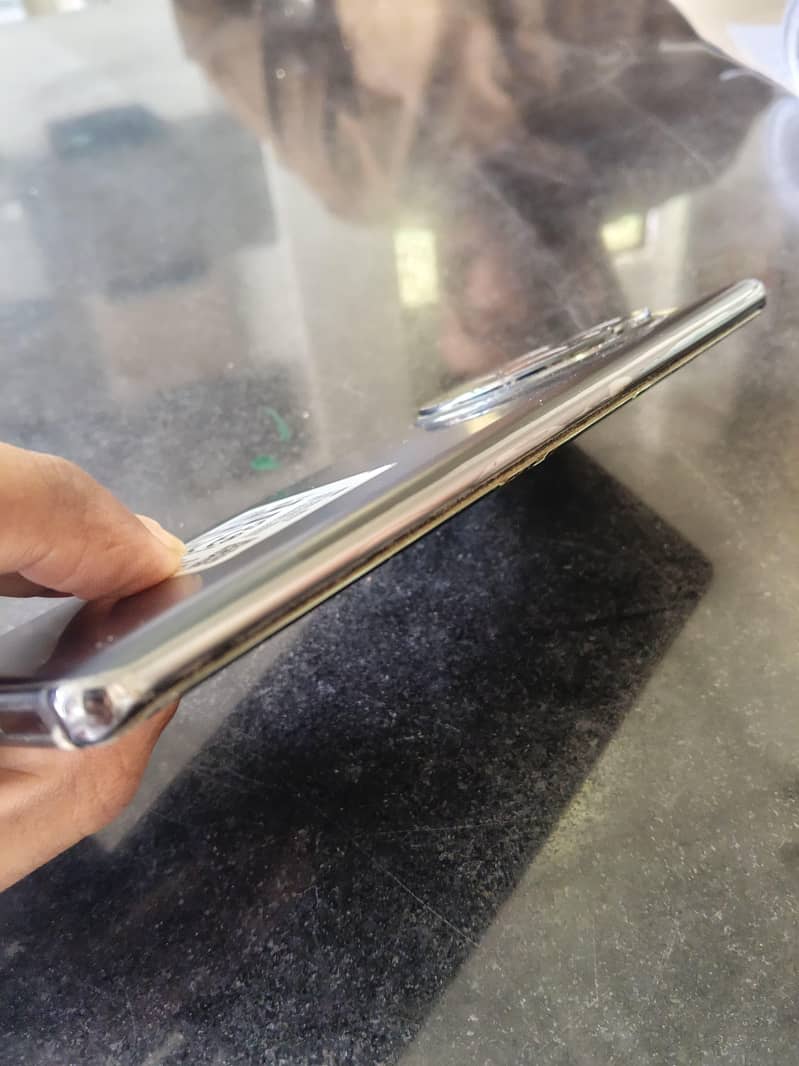 Infinix Zero 40 3