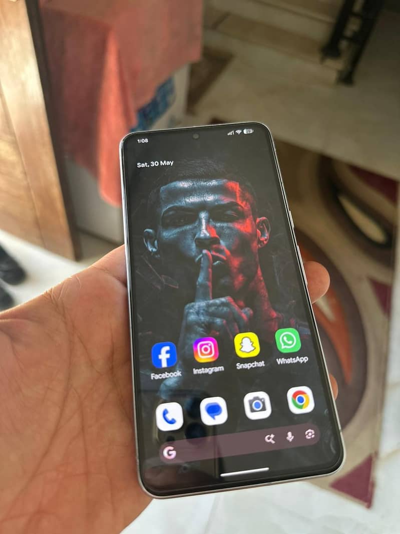 Google Pixel 8 Pro 2