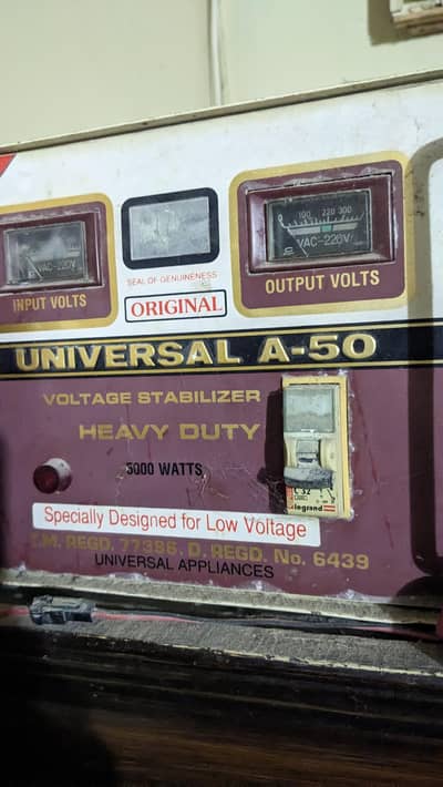 Universal Stabilizer 5000 watts