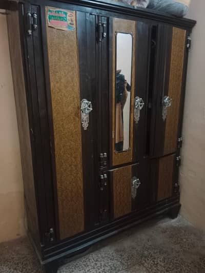 large Iron almari (Good condition)  03390130542