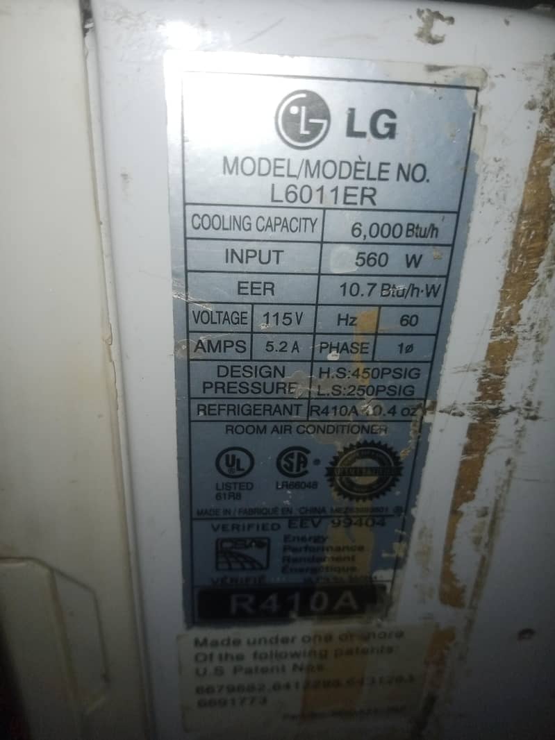 good condition window ac 3