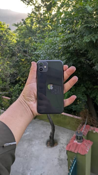 Apple iPhone 11 Non Pta Outstanding Camera Best fod Gaming.